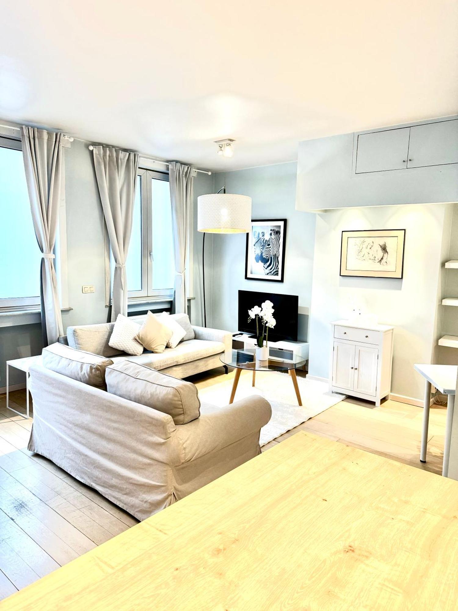 Appartamento Beautiful 2 Bedroom Familiar Luxury *