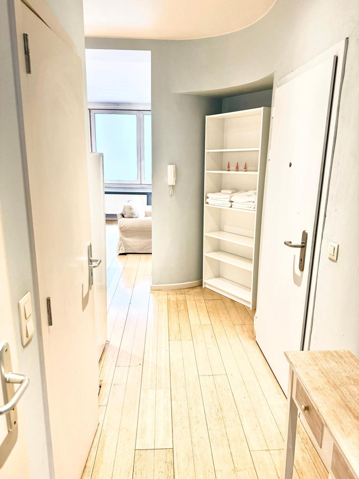 Beautiful 2 Bedroom Familiar Luxury Appartamento